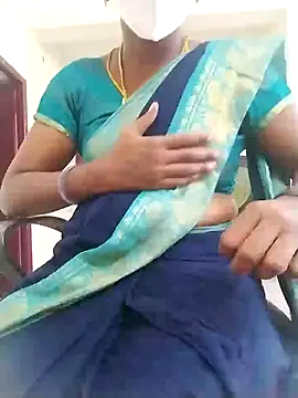 Snapshot of Preethytamilsexy chatting on January 2025 12:31:01 PM Preethytamilsexy online show from January 2025 12:31:01 PM