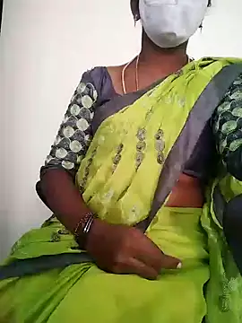 Snapshot of Preethytamilsexy chatting on January 2025 09:55:01 AM Preethytamilsexy online show from January 2025 09:55:01 AM