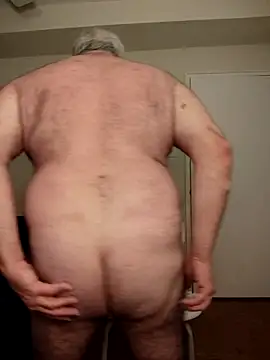 Shoreguy69 online show from December 2025 06:01:02 AM