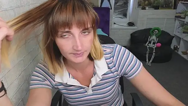 Nika Kitten online show from June 2026 06:25:01 AM