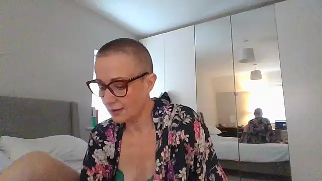 ELEGANT-ARIA36 online show from February 2025 09:46:02 AM