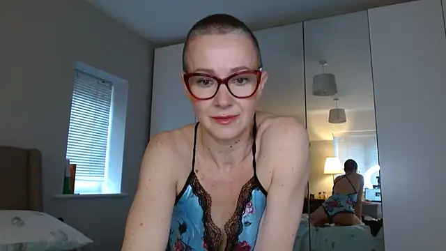 ELEGANT-ARIA36 online show from February 2025 08:49:02 AM