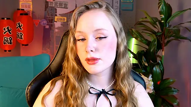 VivienLeeigh online show from November 2025 09:08:01 AM