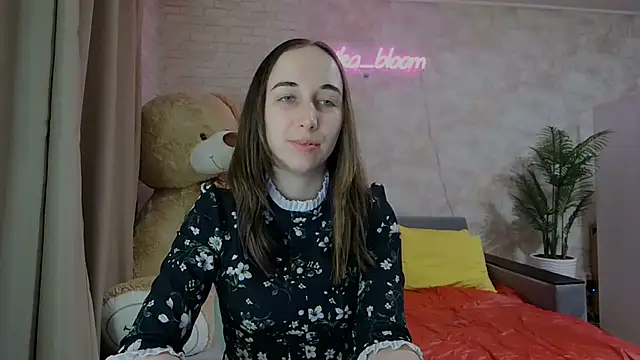 Anika bloom online show from March 2025 08:51:01 PM