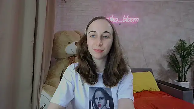 Anika bloom online show from March 2025 05:41:02 AM