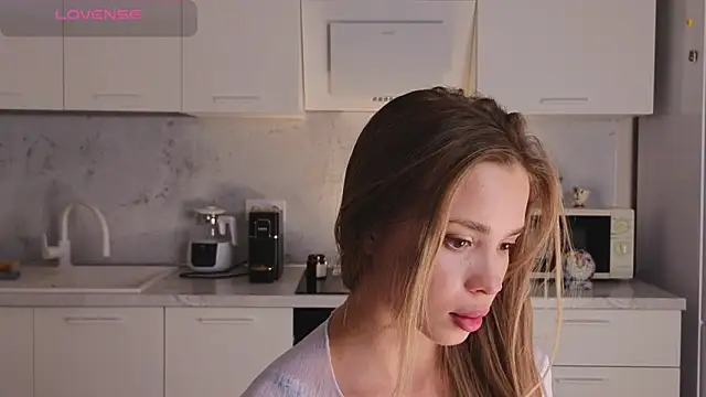 sunsally online show from February 2025 08:13:01 PM