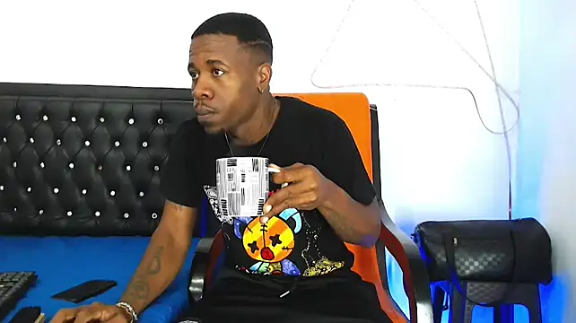 Damian hart 24CM online show from October 2025 10:35:02 AM