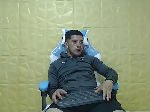 Snapshot of Deportist chatting on September 2025 10:22:01 PM Deportist online show from September 2025 10:22:01 PM