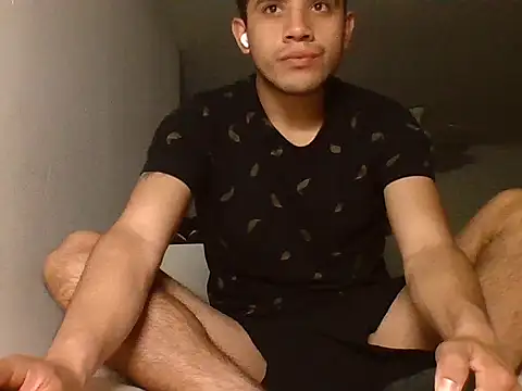 Snapshot of Deportist chatting on October 2025 09:10:02 PM Deportist online show from October 2025 09:10:02 PM