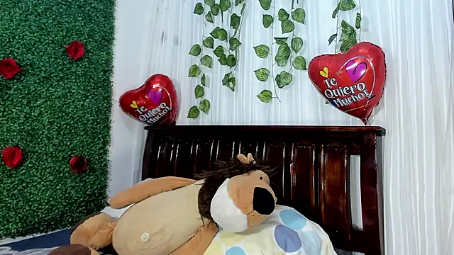 Snapshot of lina_paola9 chatting on February 2025 02:26:02 AM lina paola9 online show from February 2025 02:26:02 AM