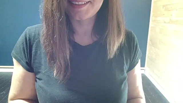 Snapshot of NovaBabe21 chatting on September 2025 09:24:01 AM NovaBabe21 online show from September 2025 09:24:01 AM