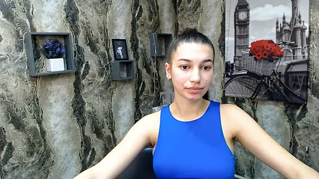 Snapshot of KarolinaRosse_ chatting on January 2025 10:08:01 AM KarolinaRosse online show from January 2025 10:08:01 AM