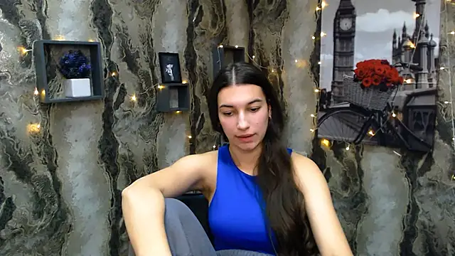 Snapshot of KarolinaRosse_ chatting on February 2025 10:03:02 AM KarolinaRosse online show from February 2025 10:03:02 AM