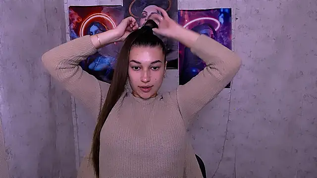Snapshot of KarolinaRosse_ chatting on October 2025 05:05:01 AM KarolinaRosse online show from October 2025 05:05:01 AM