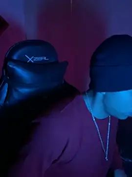 Snapshot of SkinnyHot444 chatting on January 2025 02:43:02 AM SkinnyHot444 online show from January 2025 02:43:02 AM