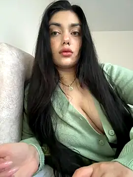 Snapshot of Sweet_Khalifa_ chatting on October 2025 01:43:02 PM Sweet Khalifa  online show from October 2025 01:43:02 PM