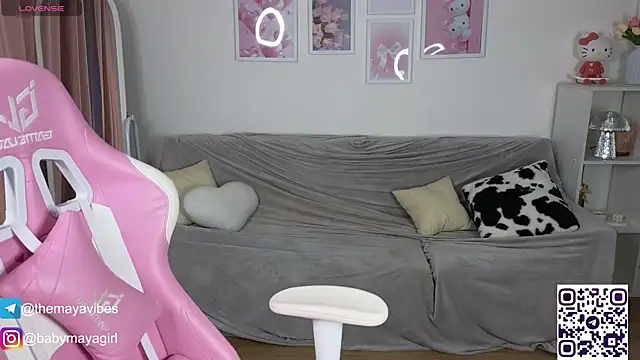 Maya Rave online show from October 2025 03:56:01 AM