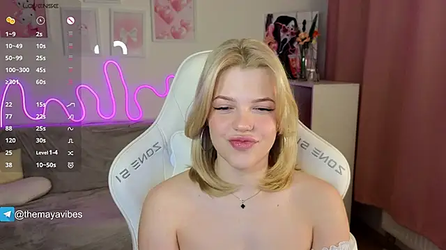 Maya Rave online show from February 2026 03:22:02 AM