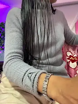 bonnie 18x online show from November 2025 04:22:02 AM