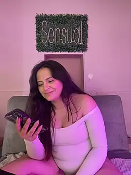 PoliBenett  online show from January 2025 09:31:01 PM