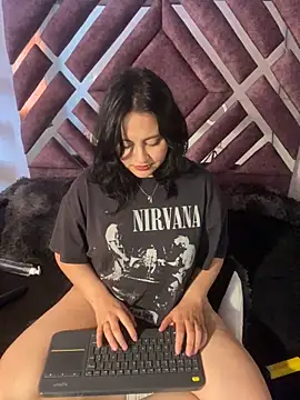 PoliBenett  online show from March 2025 06:31:01 PM