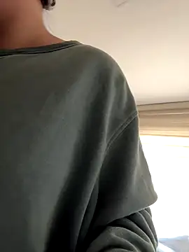 PoliBenett  online show from September 2025 03:17:01 PM