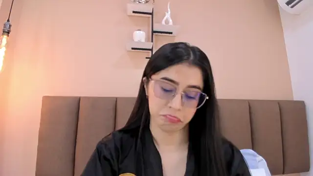 Snapshot of Amy_wats0n chatting on June 2026 07:05:01 PM Amy wats0n online show from June 2026 07:05:01 PM
