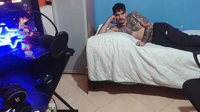 Badboyi1997 online show from October 2025 01:39:02 AM