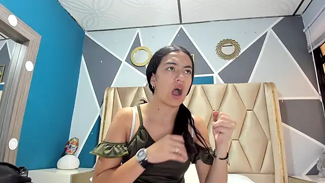 Mia scarlet69 online show from September 2025 12:27:02 PM