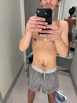 Snapshot of Dylansd chatting on December 2024 11:06:02 PM Dylansd online show from December 2024 11:06:02 PM