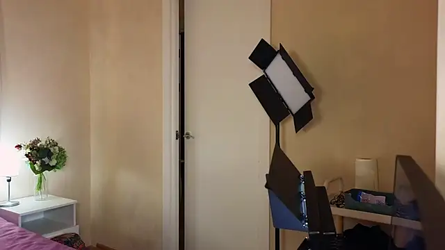 Snapshot of Rita_flame chatting on January 2025 08:46:01 PM Rita flame online show from January 2025 08:46:01 PM