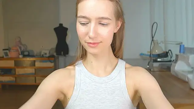 solar bella online show from January 2025 01:44:02 PM