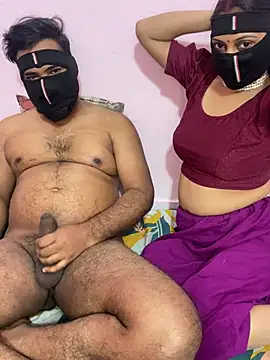 Snapshot of mickey_love chatting on February 2025 07:45:01 AM mickey love online show from February 2025 07:45:01 AM