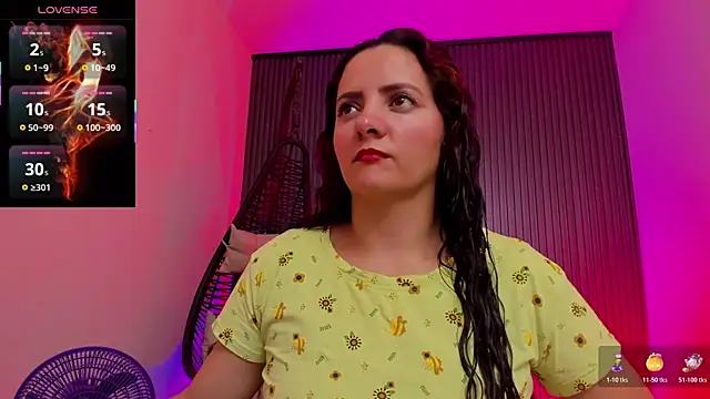 Snapshot of gaby_flow chatting on November 2025 07:22:01 AM gaby flow online show from November 2025 07:22:01 AM