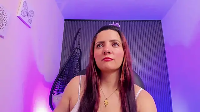 Snapshot of gaby_flow chatting on November 2025 07:40:02 AM gaby flow online show from November 2025 07:40:02 AM