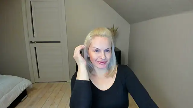 Snapshot of Alicee_Gracee chatting on February 2025 06:59:01 PM Alicee Gracee online show from February 2025 06:59:01 PM