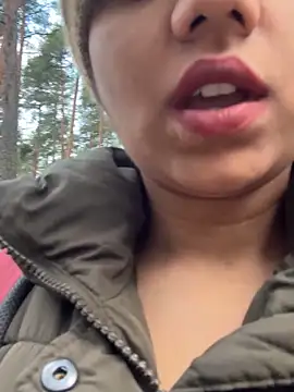 Snapshot of ScarletAss chatting on September 2025 05:22:01 AM ScarletAss online show from September 2025 05:22:01 AM