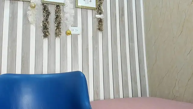 MarieMyller online show from November 2025 09:49:02 PM