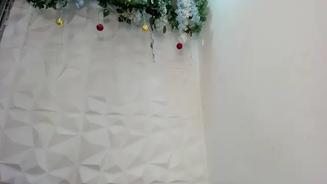 MarieMyller online show from December 2025 09:32:01 PM