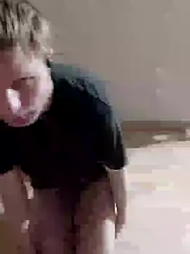 Snapshot of davidsocke chatting on January 2025 04:23:02 AM davidsocke online show from January 2025 04:23:02 AM