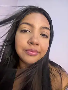 Snapshot of nicole_fisherr chatting on May 2026 10:36:01 PM nicole fisherr online show from May 2026 10:36:01 PM