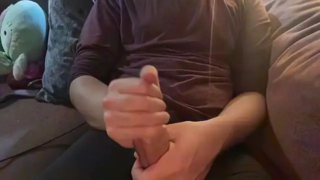 Snapshot of Lee_320 chatting on March 2025 01:59:01 AM Lee 320 online show from March 2025 01:59:01 AM