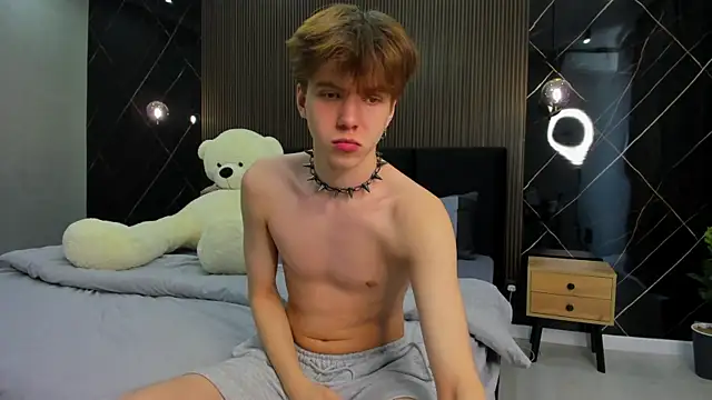 Snapshot of braxiboy chatting on January 2025 06:45:01 AM braxiboy online show from January 2025 06:45:01 AM