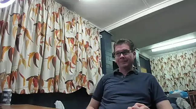 Snapshot of tilobinder chatting on January 2025 02:23:02 PM tilobinder online show from January 2025 02:23:02 PM