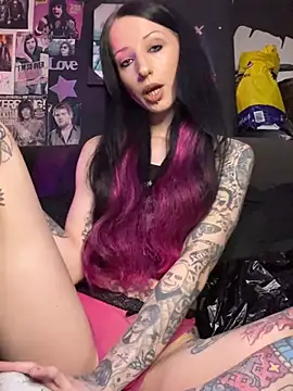 MissMidnightUK online show from March 2026 11:53:02 PM