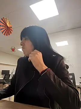 maria lasexy online show from October 2025 01:44:01 PM