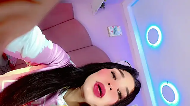 Snapshot of Jadeyourqueen chatting on December 2024 03:41:01 PM Jadeyourqueen online show from December 2024 03:41:01 PM