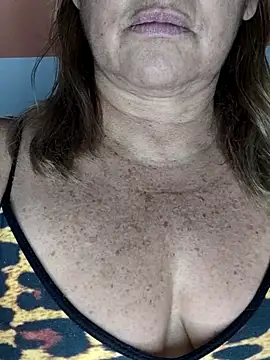 Snapshot of Kasandra_Ho chatting on October 2025 02:01:01 AM Kasandra Ho online show from October 2025 02:01:01 AM