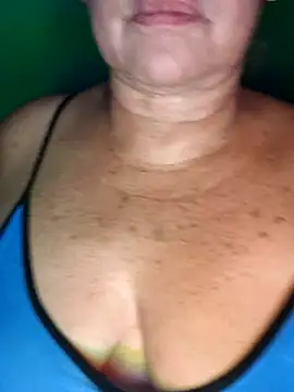 Snapshot of Kasandra_Ho chatting on November 2025 01:50:02 AM Kasandra Ho online show from November 2025 01:50:02 AM