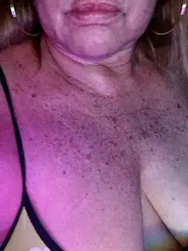 Snapshot of Kasandra_Ho chatting on November 2025 08:22:01 PM Kasandra Ho online show from November 2025 08:22:01 PM